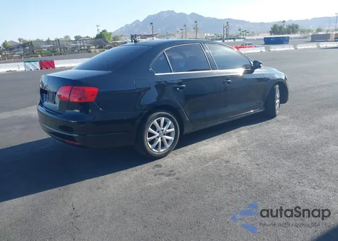 2013 Volkswagen Jetta 2.5L Se from USA, damaged, VIN 3VWDP7AJ1DM288026
